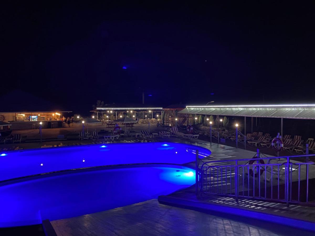 База Отдыха Причал Lazurne Exterior foto